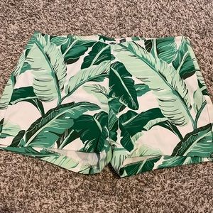 Old Navy size 12 leaf print shorts